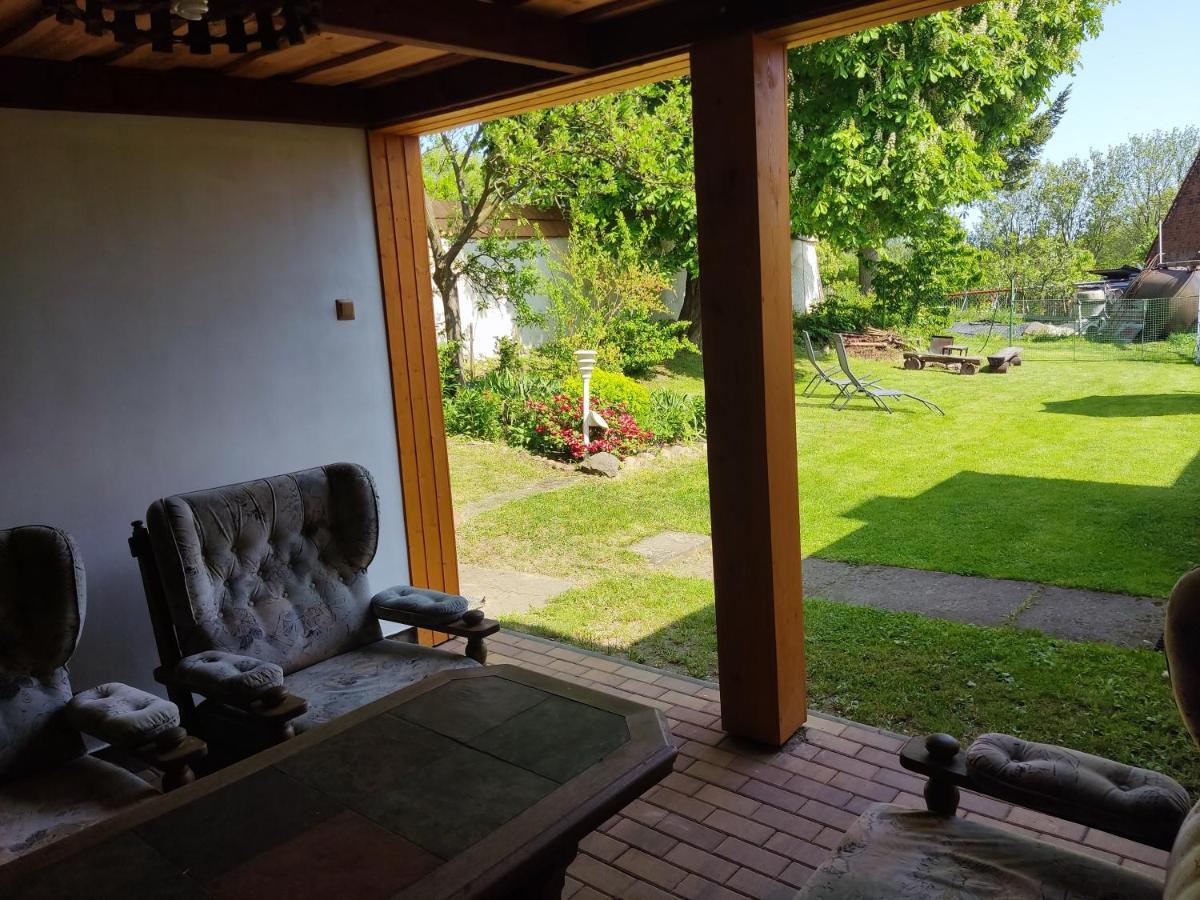 Apartman Utvina Eksteriør bilde
